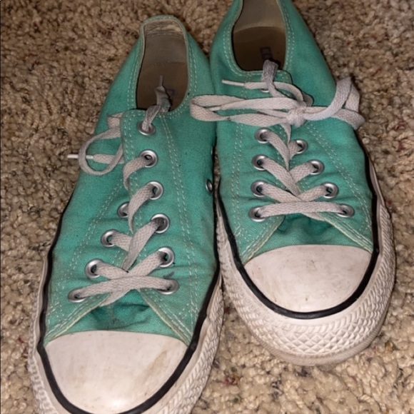 used converse shoes